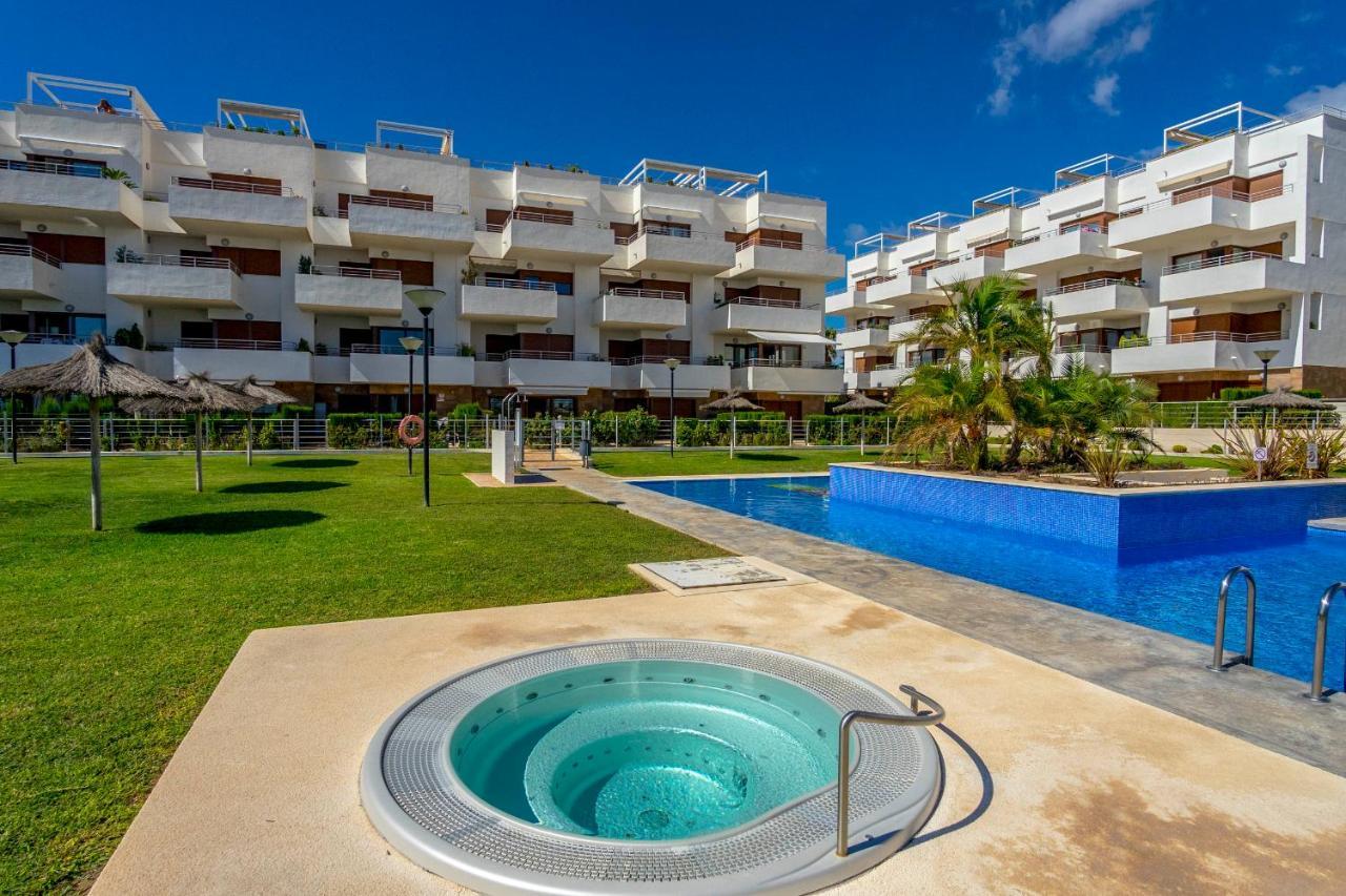 Cb Living - Modern Apartment, Terrazas De Campoamor Dehesa de Campoamor  Exteriör bild